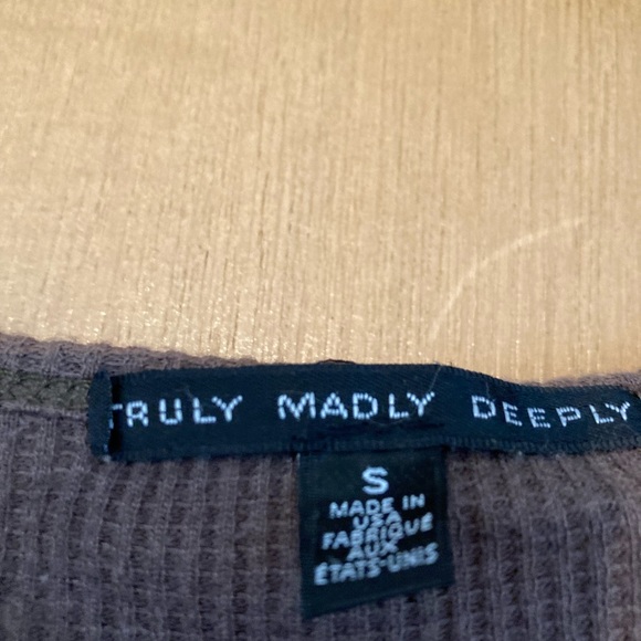 Truly Madly Deeply Henley Ribbed Long Sleeve Top - Picture 3 of 4